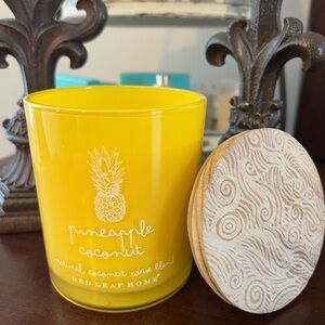 New Red Leaf Home Pineapple Coconut Botanicals candle
